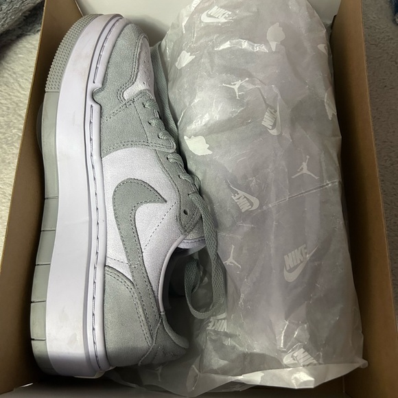 Jordan 1’s Elevate Low - Picture 3 of 4